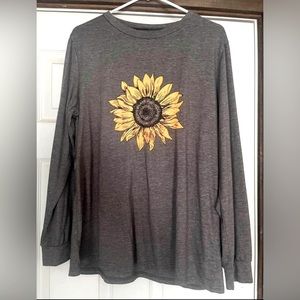 NEW without tags Long Sleeve Sunflower shirt -Large